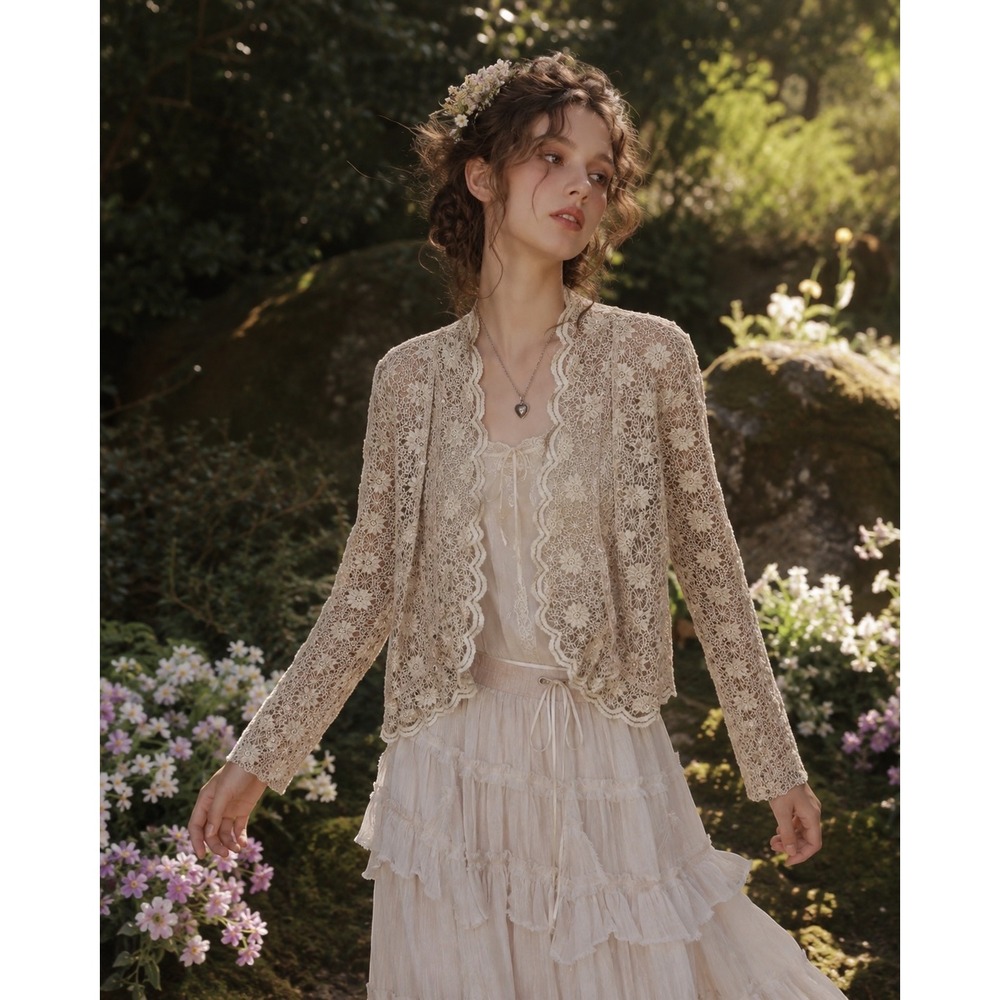 RM Richards Beige Floral Lace Sequin Cropped Jacket Shrug Fairy Whimsical